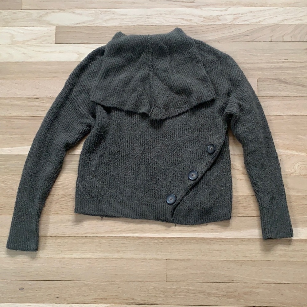 Comfy loose turtleneck sweater
